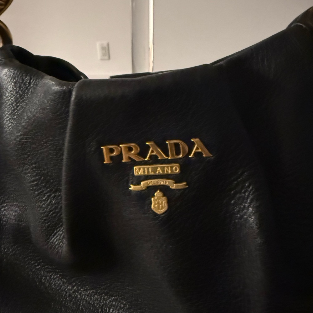 Prada Black Leather Shoulder Bag with Gold Chain - Picture 5 of 11